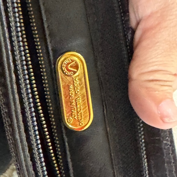 🖤 Valentino Black Leather Clutch Bag 🖤 - Picture 7 of 9